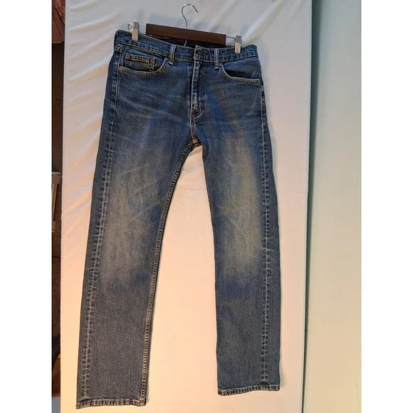 Classic Levis 505 Regular Fit Jeans Mens 32x34 Medium Wash Blue Straight Leg - Picture 2 of 7